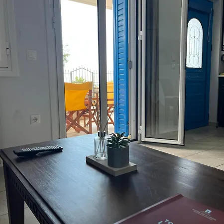 Lovely 1-bedroom In Front Of Sandy Σπίτι διακοπών *