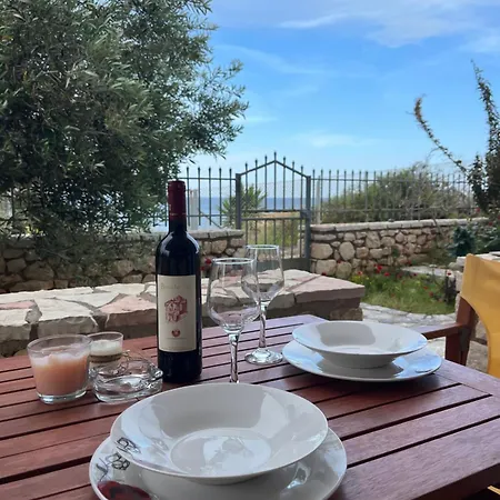 Lovely 1-bedroom In Front Of Sandy * Monemvasia