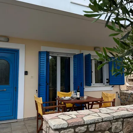 Lovely 1-bedroom In Front Of Sandy Дом отдыха