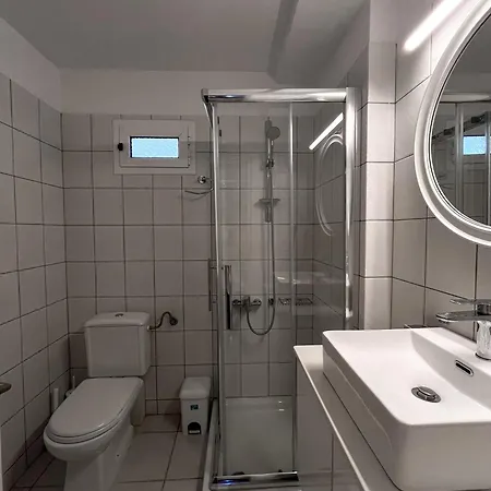 Lovely 1-bedroom In Front Of Sandy Prázdninový dům Monemvasía
