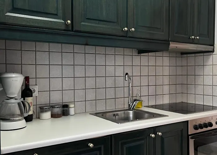 Lovely 1-bedroom In Front Of Sandy بيت للعطل Monemvasía