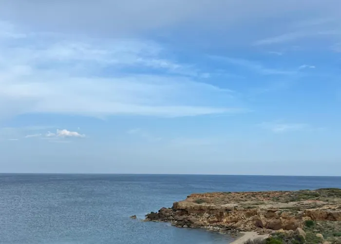 Lovely 1-bedroom In Front Of Sandy *