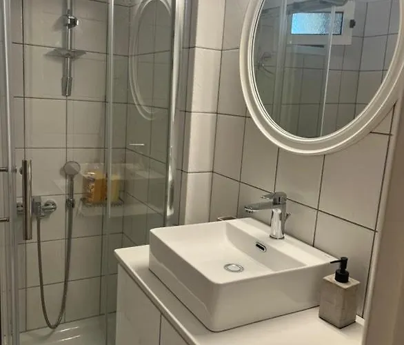 Lovely 1-bedroom In Front Of Sandy * Monemvasía